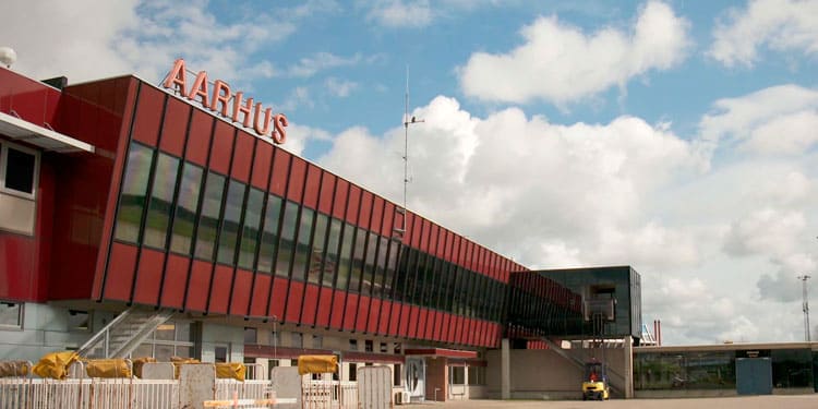 Alquiler de coches en Aarhus Aeropuerto - BCO