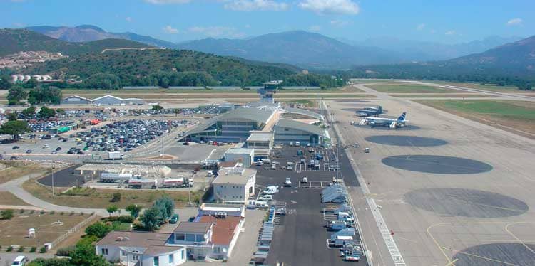 Alquiler de coches en Ajaccio Aeropuerto - BCO