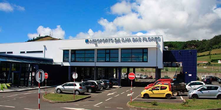 Alquiler de coches en Santa Cruz Das Flores Aeropuerto - BCO
