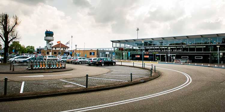 Alquiler de coches en Groningen Eelde Aeropuerto - BCO