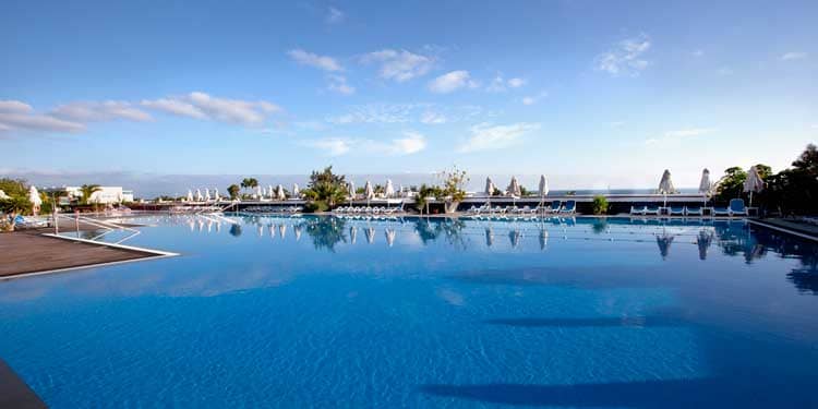 Alquiler de coches en Lanzarote Entrega en Hoteles - BCO