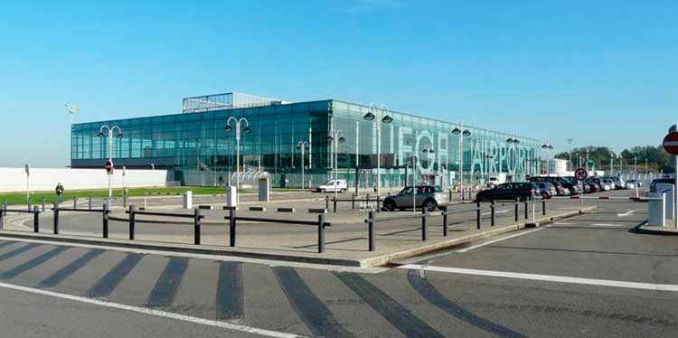 Alquiler de coches en Lieja Aeropuerto - BCO