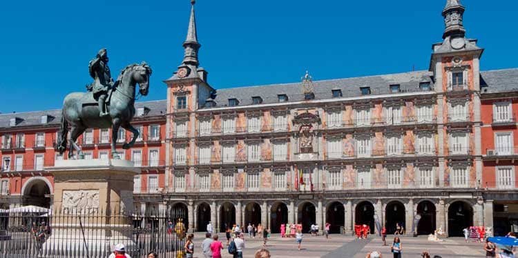 Alquiler de coches en Madrid Centro - BCO