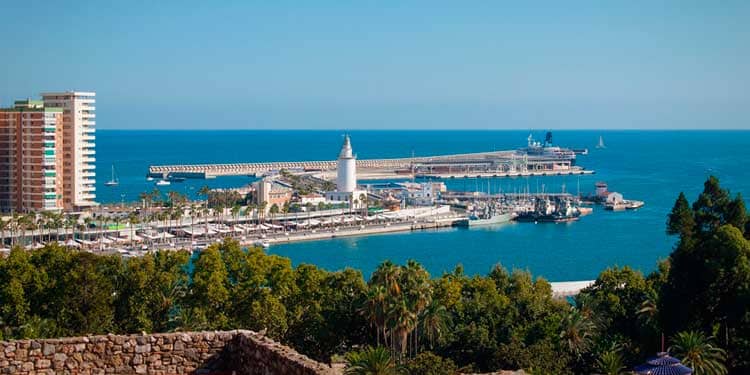 Alquiler de coches en Malaga Puerto - BCO