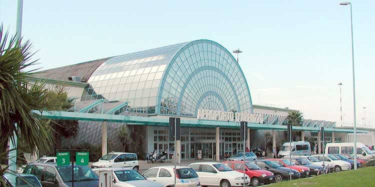 Alquiler de coches en Pescara Aeropuerto - BCO