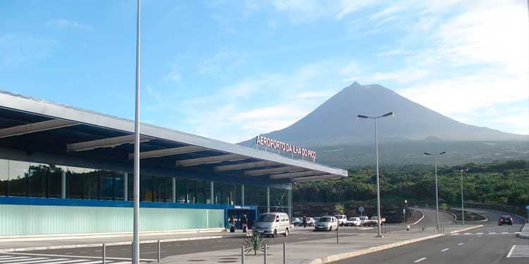 Alquiler de coches en Pico Aeropuerto - BCO