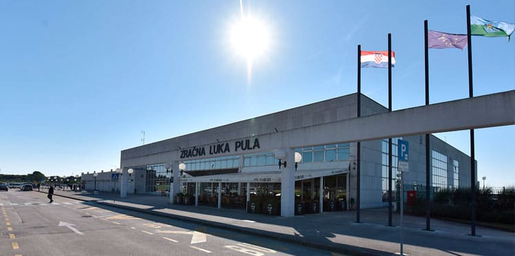 Alquiler de coches en Pula Aeropuerto - BCO