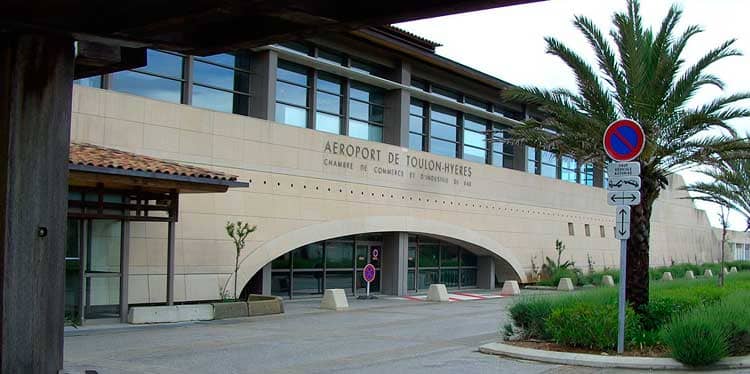 Alquiler de coches en Toulon Hyeres Aeropuerto - BCO